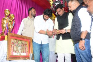 रानीखेड़ा में पूर्व भारतीय कबड्डी प्लेयर प्रदीप नरवाल ने किया सिंगोली श्याम कबड्डी प्रतियोगिता का उद्घाटन उद्घाटन मुकाबले में खाचरोल ने पातलियास को दी मात 